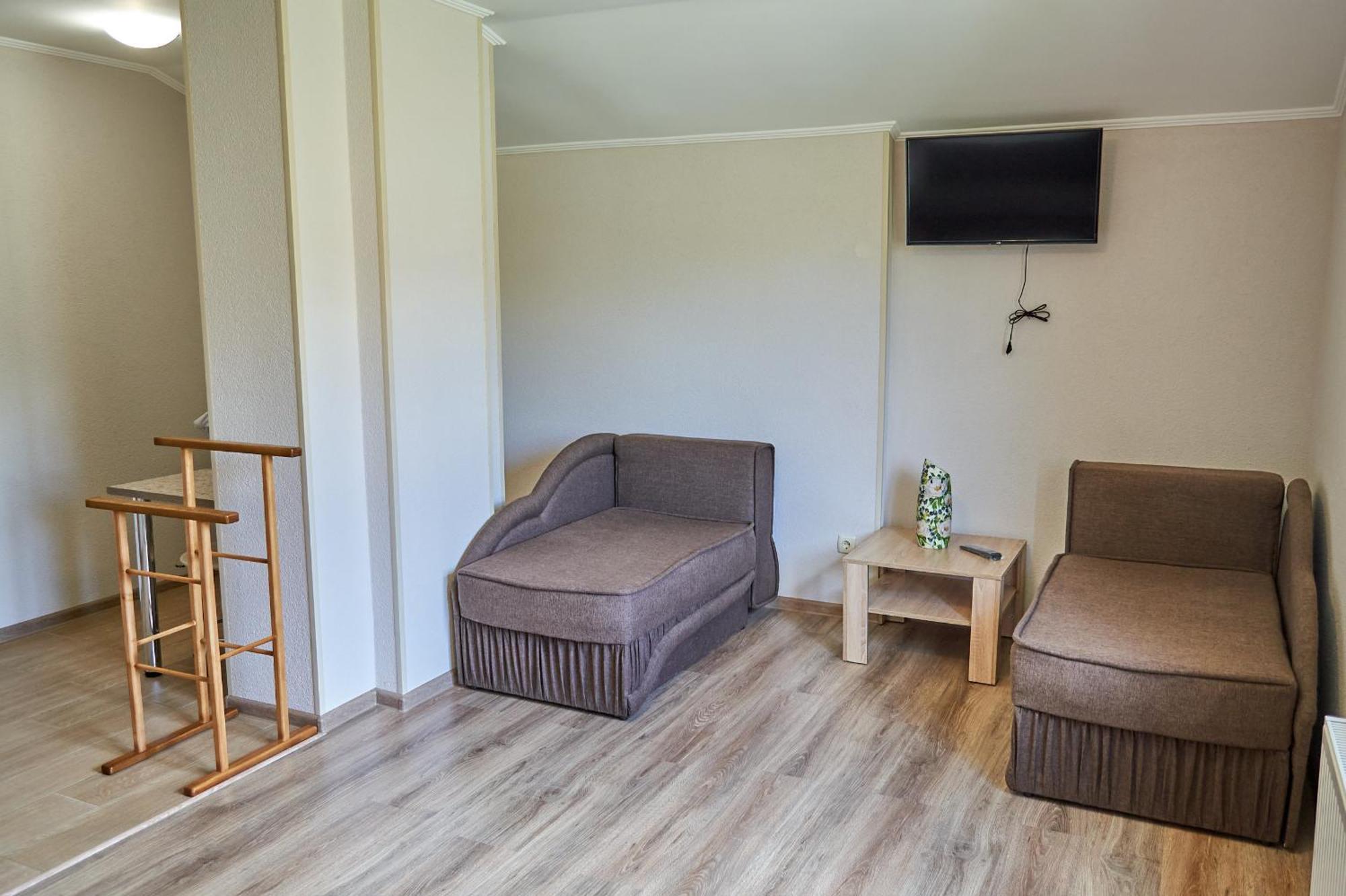 Каприз Hotel Камианец-Подилский Екстериор снимка